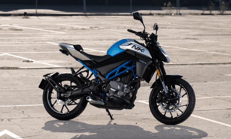 CFMoto 300NK