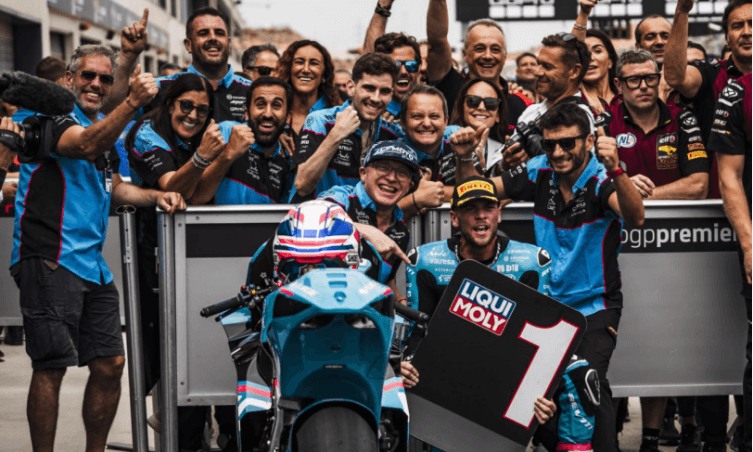 Dixon gana su segundo GP en 2024 y Alonso aumenta su ventaja