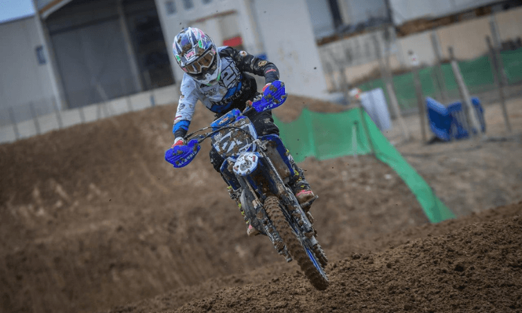 José Luis Moreno consolida su liderato en la YZ125 bLU cRU Cup 2025