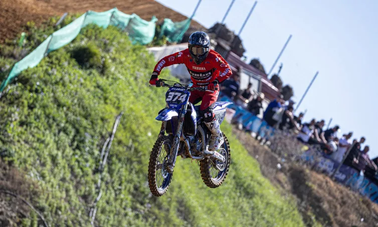 Oleguer Riba brilla en la YZ125 bLU cRU Cup