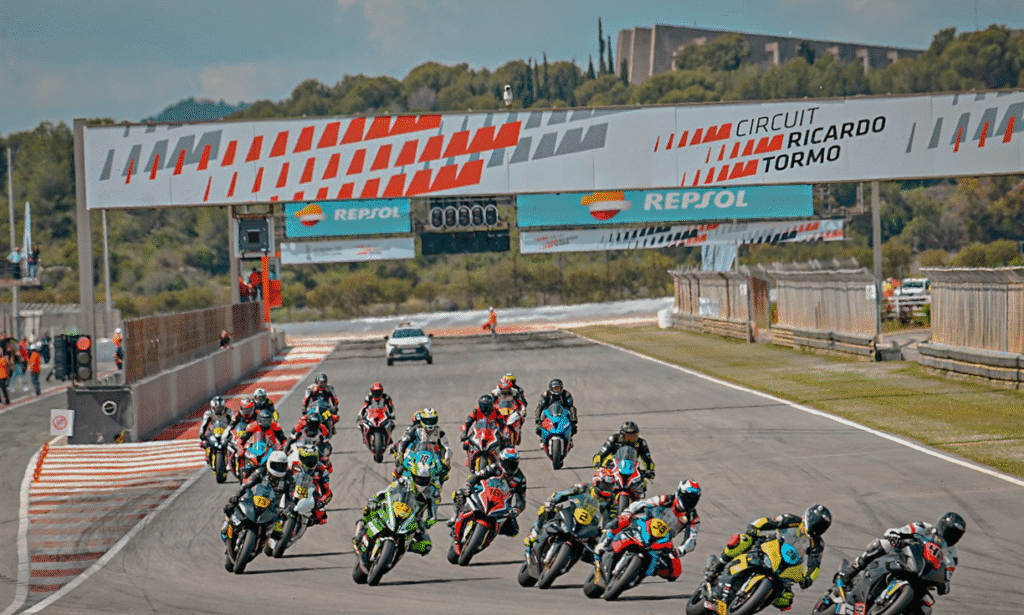 BMW Motorrad RR Iberia Cup 2025: Seis emocionantes citas en España y Portugal