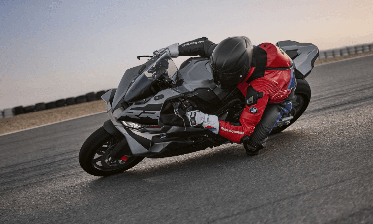 Festival de Interlagos 2025 recibe el debut de la BMW S 1000 RR