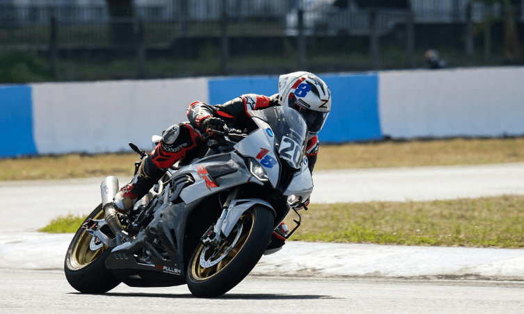motociclismo deportivo