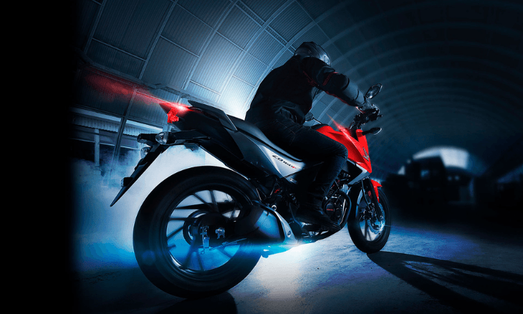 Honda CB160F: agilidad, estilo y eficiencia para la ciudad