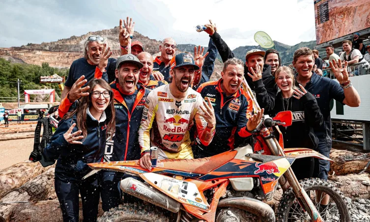 Manuel Lettenbichler conquista el Red Bull Erzbergrodeo 2025
