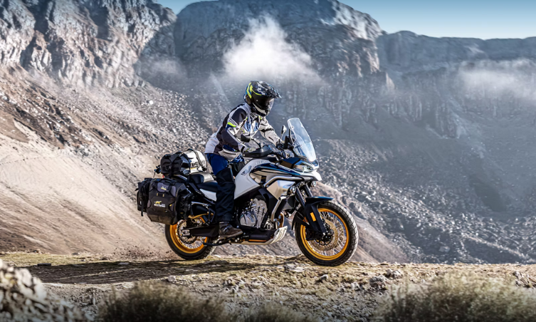 CFMoto 800MT Explore: la trail todo‑terreno más equipada de su categoría