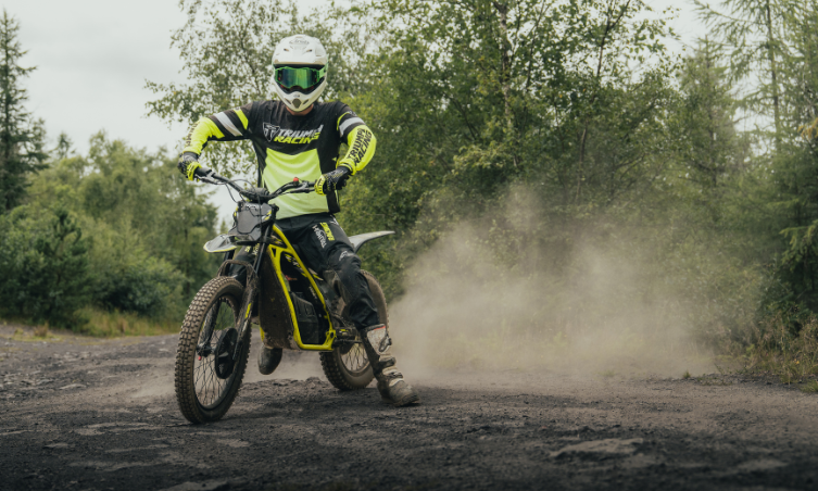 Triumph lanza las motocicletas eléctricas todoterreno TXP