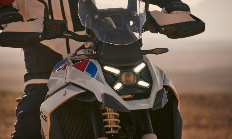 BMW Motorrad 2026: actualización de modelos, equipamiento y nuevos esquemas de color